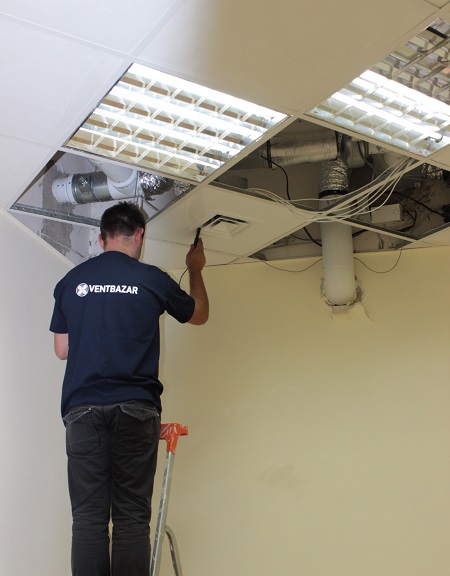 Монтаж вентиляції у підвалі в офісі: приклад